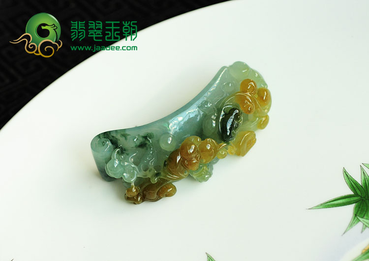 冰种黄翡飘花缅甸翡翠福寿如意龙钩挂件