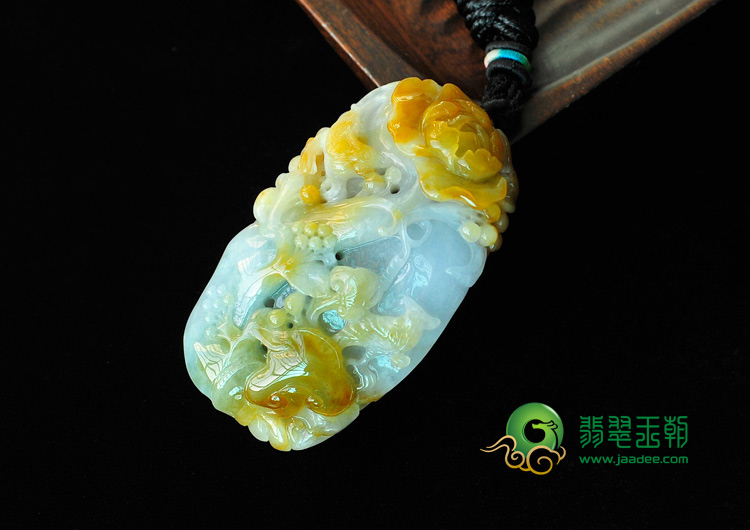 糯冰种黄翡缅甸翡翠花开富贵挂件