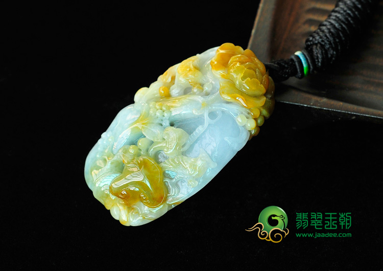 糯冰种黄翡缅甸翡翠花开富贵挂件