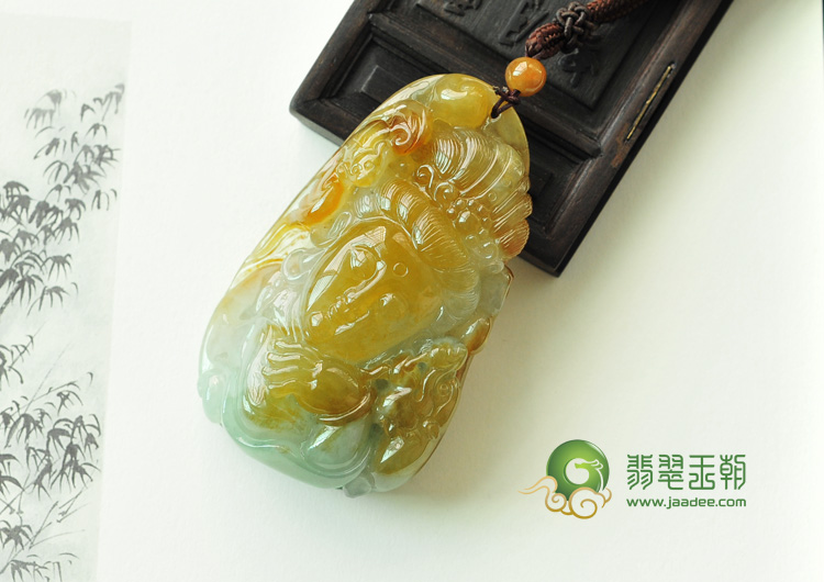 冰种褐黄翡缅甸翡翠仕女头挂件