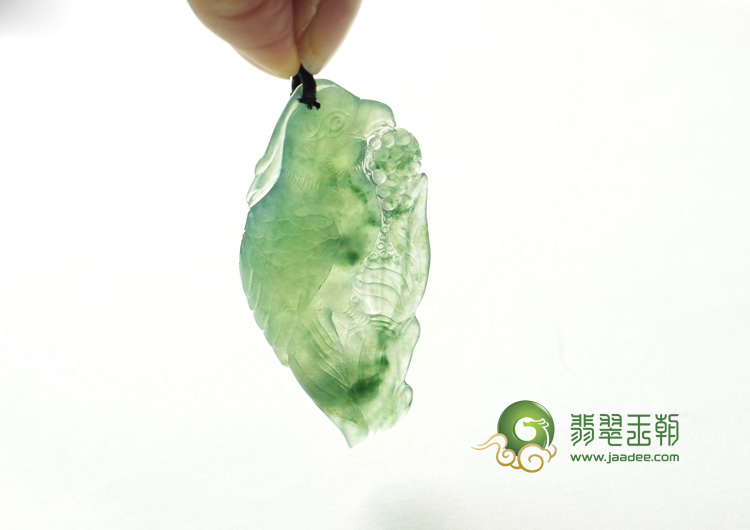 冰种飘花缅甸翡翠英明神武挂件