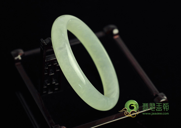 冰种晴水缅甸翡翠手镯（57.4mm）