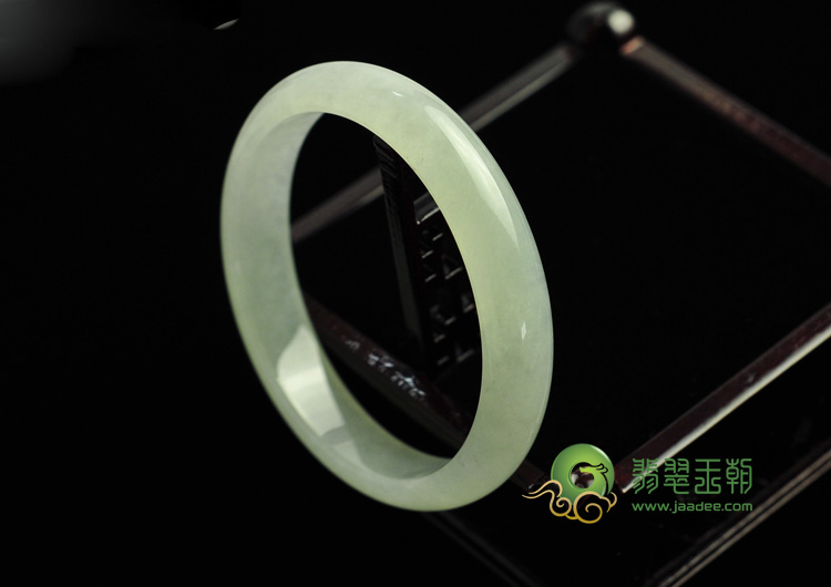 冰种晴水缅甸翡翠手镯（58mm）