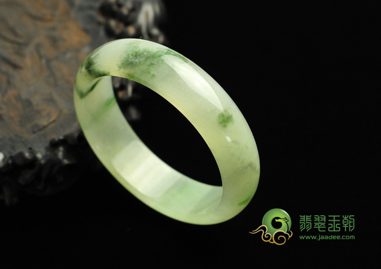 冰种飘花缅甸翡翠手镯（56.1mm）