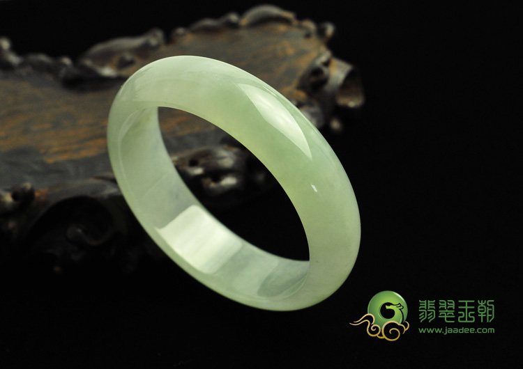 冰种晴水缅甸翡翠手镯（59.3mm）