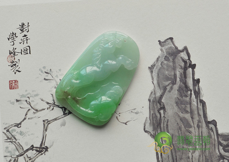 糯冰种豆绿缅甸翡翠马到成功挂件