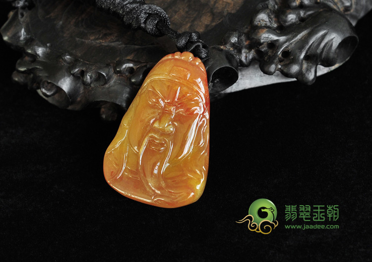糯冰种红黄翡缅甸翡翠关公头挂件