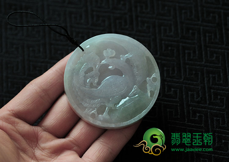 糯冰种春带彩缅甸翡翠凤舞九天挂件