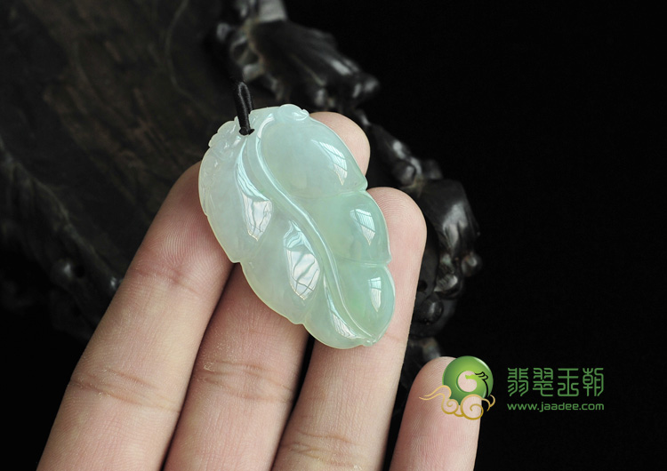 冰种晴水缅甸翡翠叶子挂件