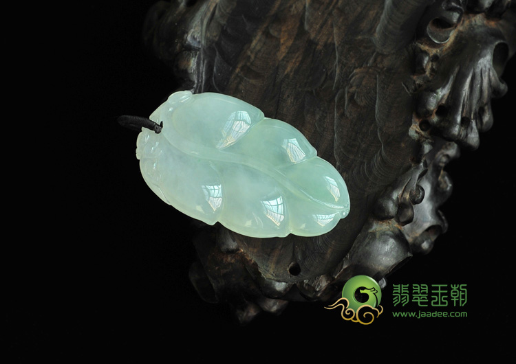 冰种晴水缅甸翡翠叶子挂件