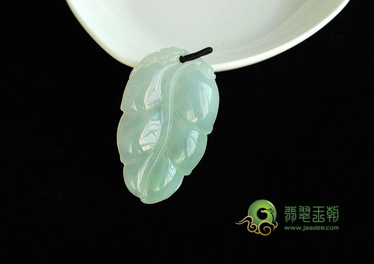 冰种晴水缅甸翡翠叶子挂件