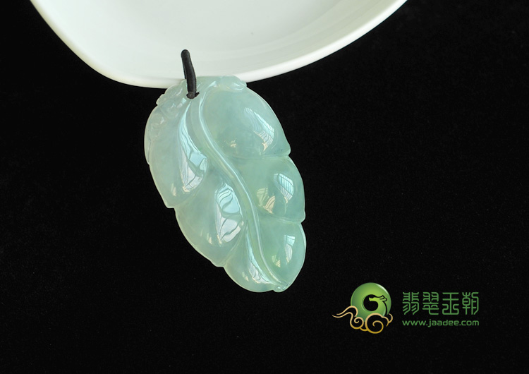 冰种晴水缅甸翡翠叶子挂件