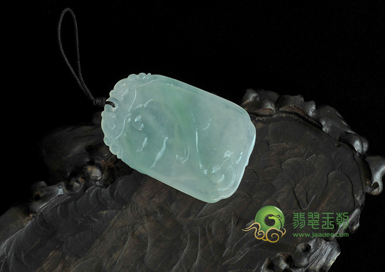 糯冰种飘翠缅甸翡翠年年有余挂件