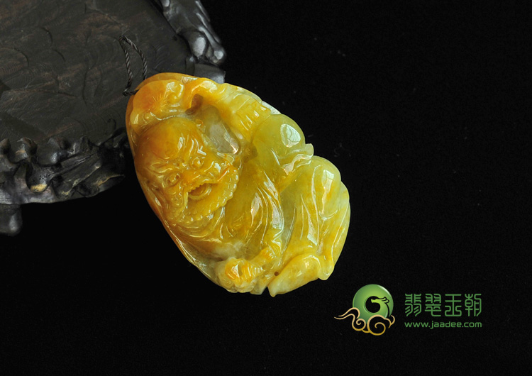糯冰种黄翡缅甸翡翠罗汉挂件