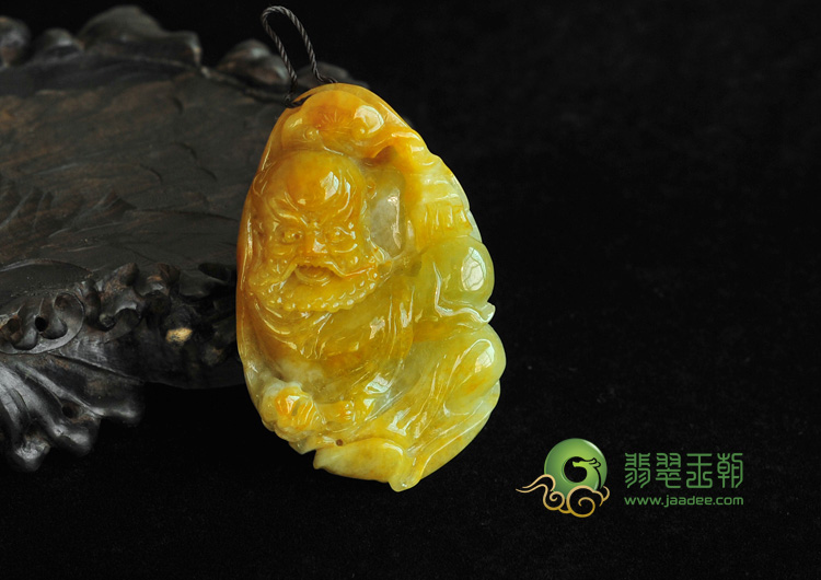 糯冰种黄翡缅甸翡翠罗汉挂件