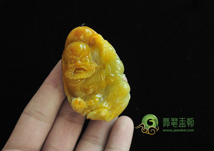 糯冰种黄翡缅甸翡翠罗汉挂件
