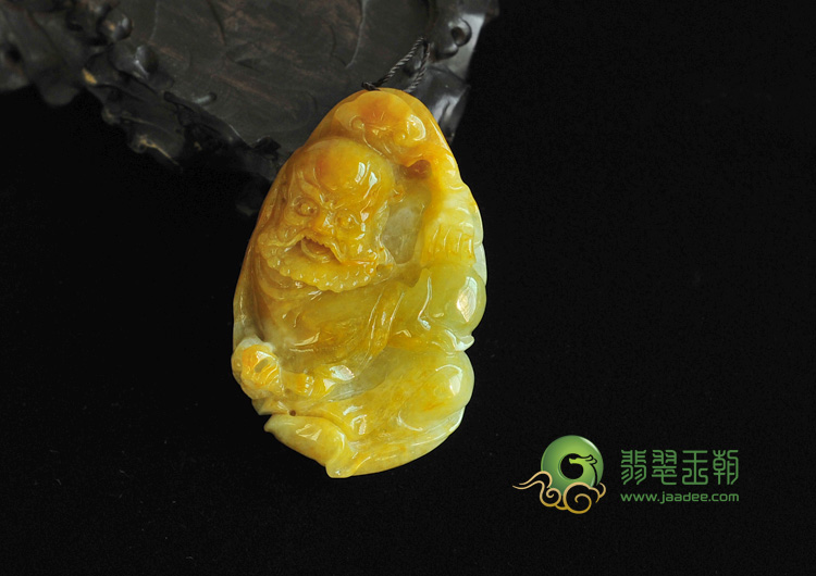 糯冰种黄翡缅甸翡翠罗汉挂件