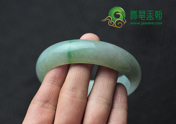 糯冰种淡紫飘花缅甸翡翠手镯（60）