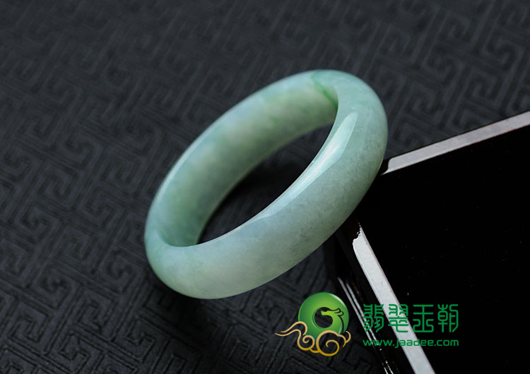 糯冰种淡紫飘花缅甸翡翠手镯（60）