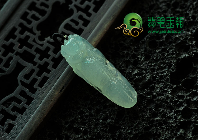 冰种淡晴水缅甸翡翠生意兴隆挂件