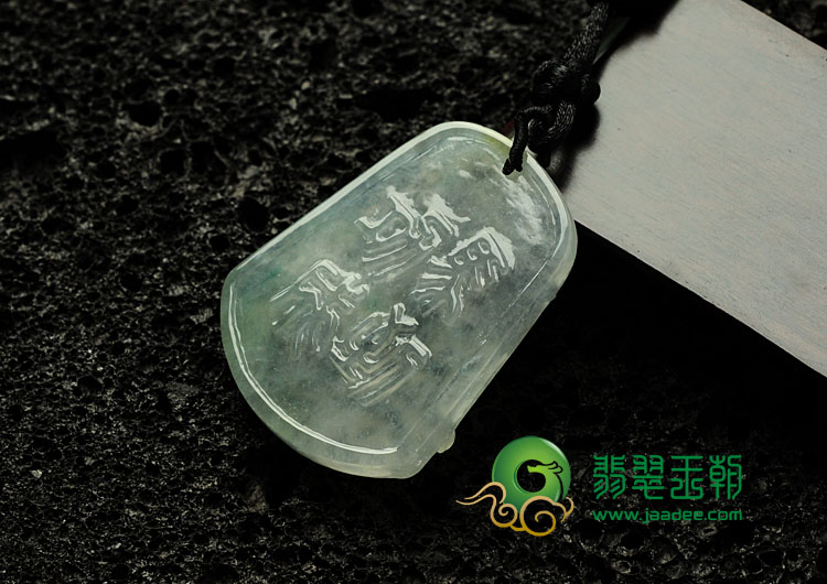 (超值推荐)冰种缅甸翡翠马到成功挂件