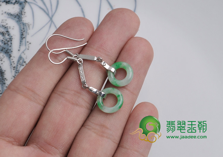 糯冰种飘翠缅甸翡翠纯银玉环耳坠
