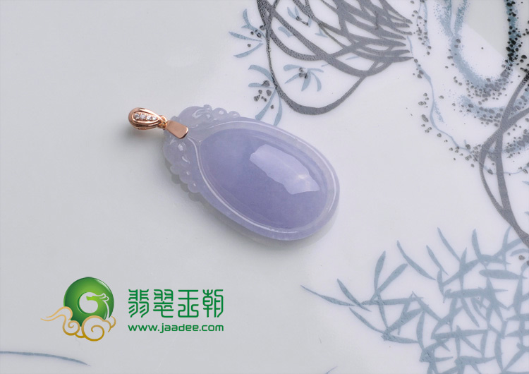 糯冰种紫罗兰缅甸翡翠双龙戏珠挂件