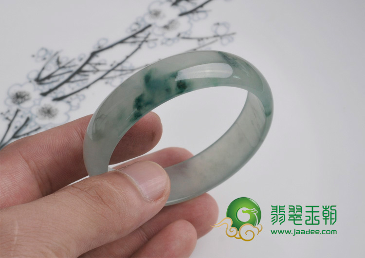 冰玻种飘花缅甸翡翠手镯（52.7）