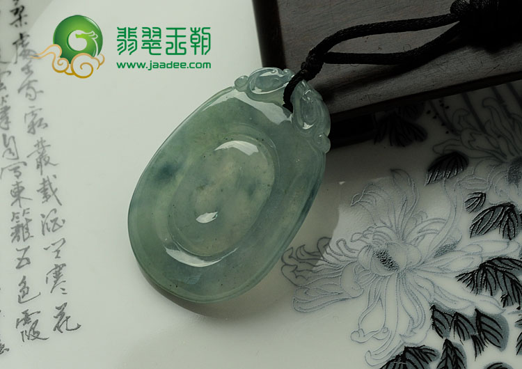 冰种晴水略飘花缅甸翡翠福在眼前挂件