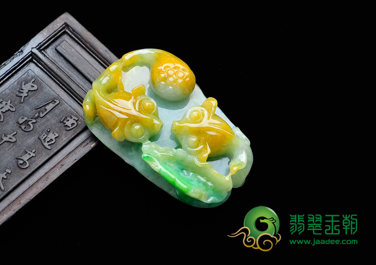 糯冰种三彩缅甸翡翠金玉满堂挂件