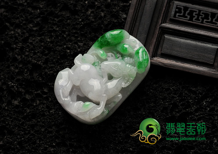 糯冰种飘翠缅甸翡翠三阳开泰挂件