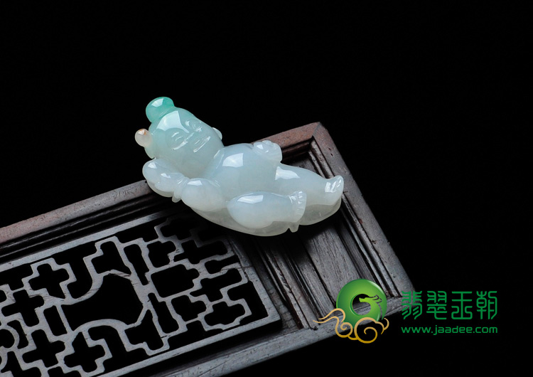 糯冰种三彩缅甸翡翠招财童子挂件