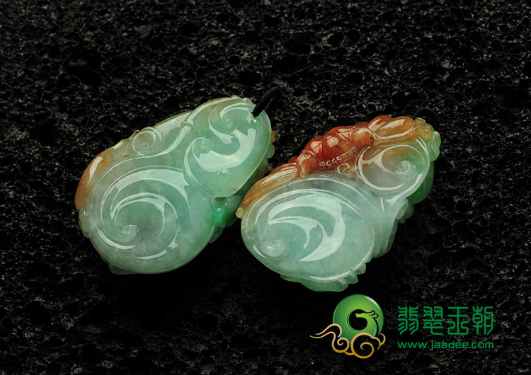 糯冰种三彩缅甸翡翠龙行天下挂件（一对）