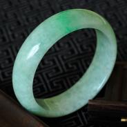 糯冰种飘翠缅甸翡翠手镯（57.7mm）