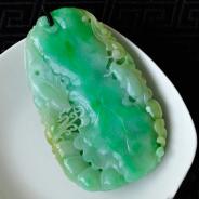 糯冰种黄加绿缅甸翡翠年年有余挂件