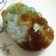 糯冰种三彩缅甸翡翠年年有余手玩件