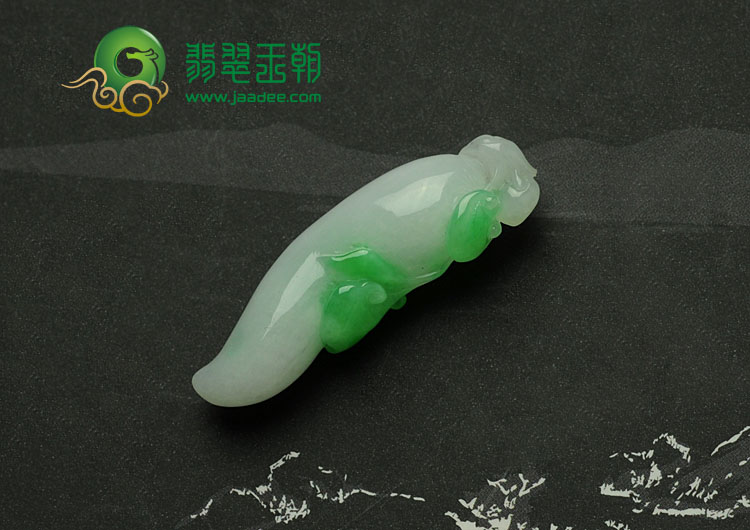 糯冰种飘翠缅甸翡翠红红火火挂件