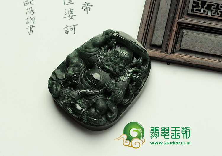 糯冰种油青缅甸翡翠钟馗挂件