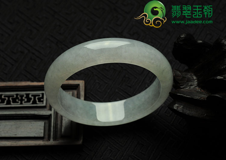 冰种缅甸翡翠手镯（56.3mm）