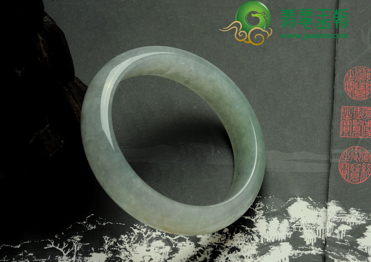 冰种淡晴水缅甸翡翠手镯（56.3mm）