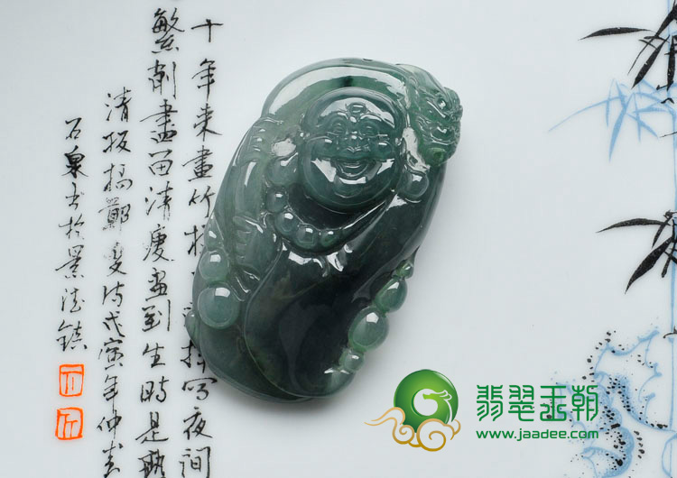 冰种蓝晴水缅甸翡翠降龙罗汉挂件