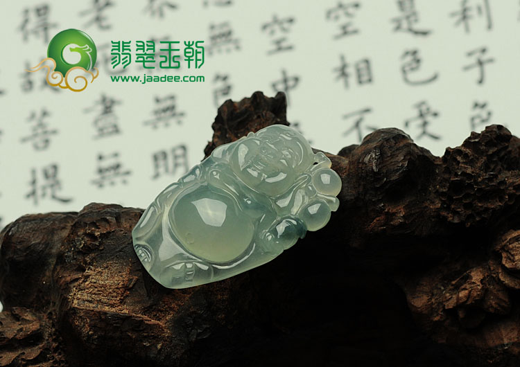 冰种晴水缅甸翡翠逍遥佛挂件