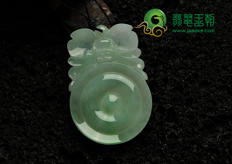 糯冰种晴水缅甸翡翠福在眼前挂件
