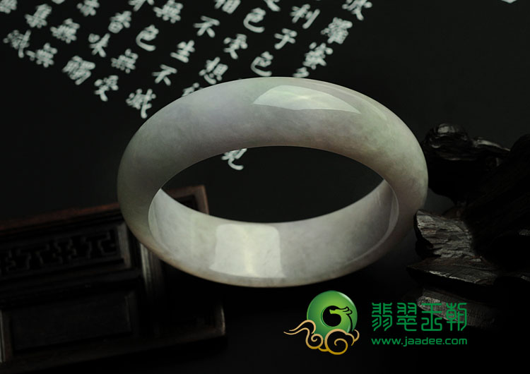 糯冰种春带彩缅甸翡翠手镯（56.5mm）