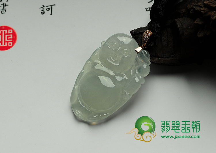 冰种缅甸翡翠逍遥佛挂件