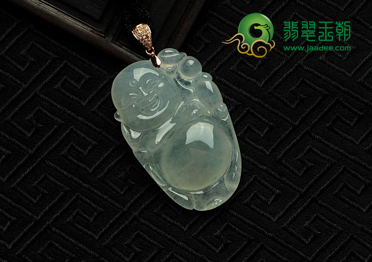 冰种缅甸翡翠逍遥佛挂件
