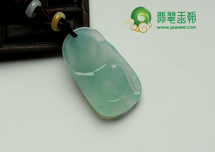 冰种晴水缅甸翡翠站佛挂件