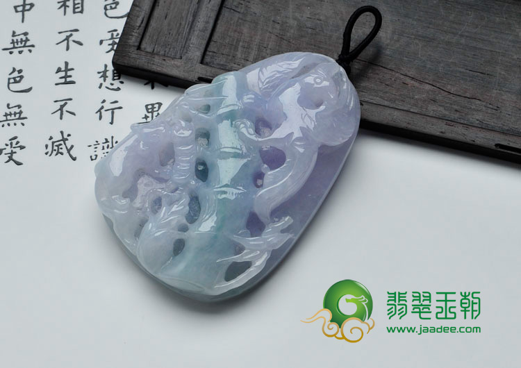 糯冰种春带彩缅甸翡翠喜上眉梢挂件