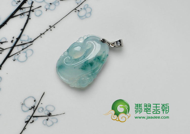 冰种飘花缅甸翡翠如意挂件