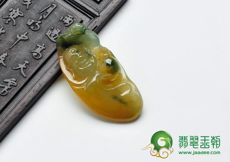 冰种黄翡飘花缅甸翡翠“笑佛送宝”挂件